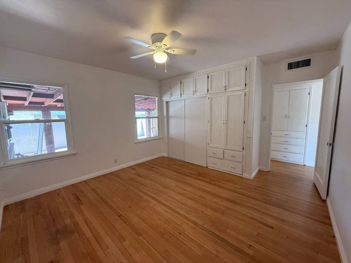 Apartment for rent at 115 Irene St, Bakersfield, CA 93305