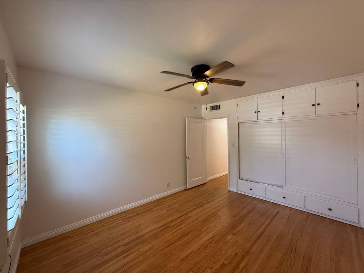 Apartment for rent at 115 Irene St, Bakersfield, CA 93305