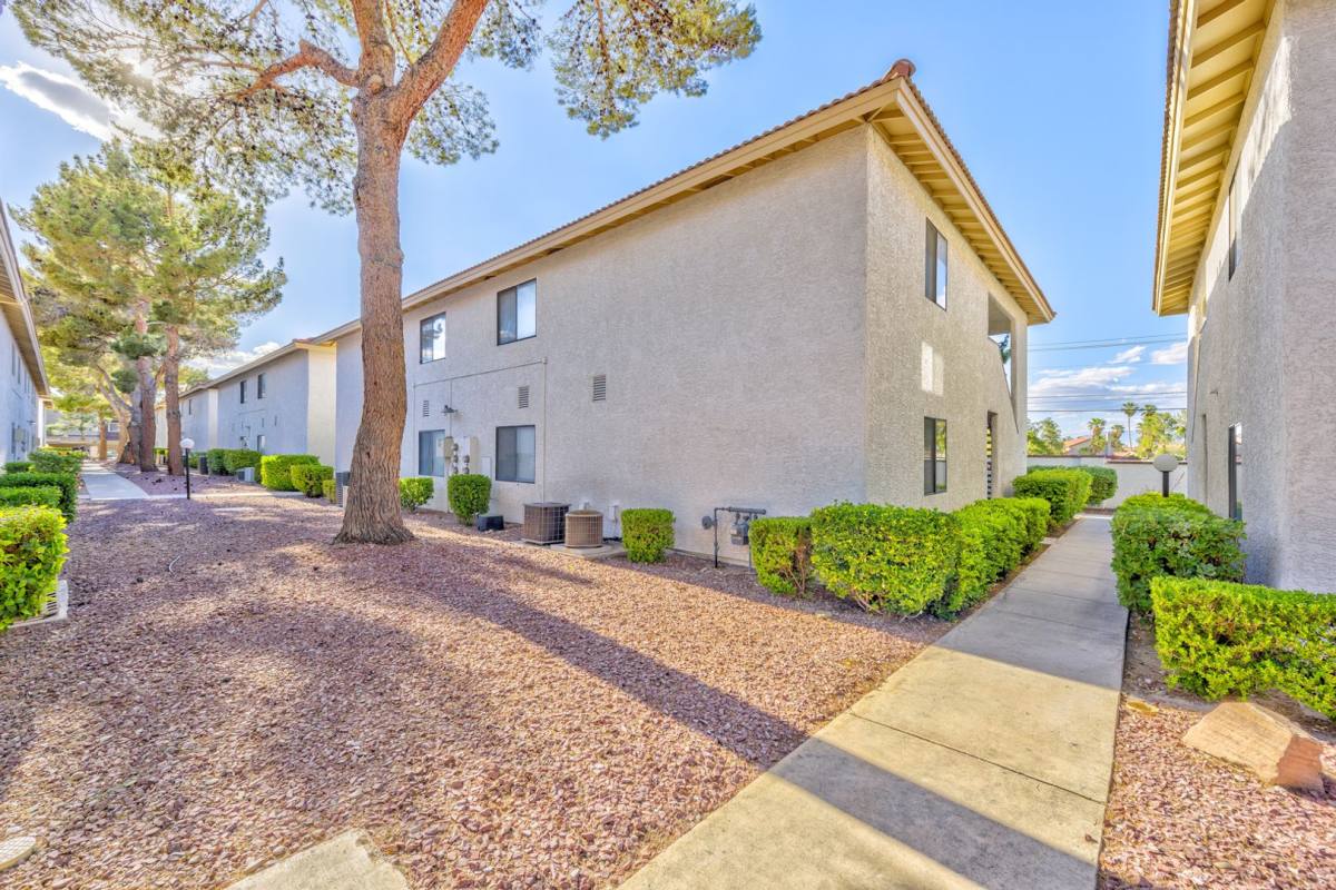 Condo for rent at 6617 W Tropicana Ave, Las Vegas, NV 89103