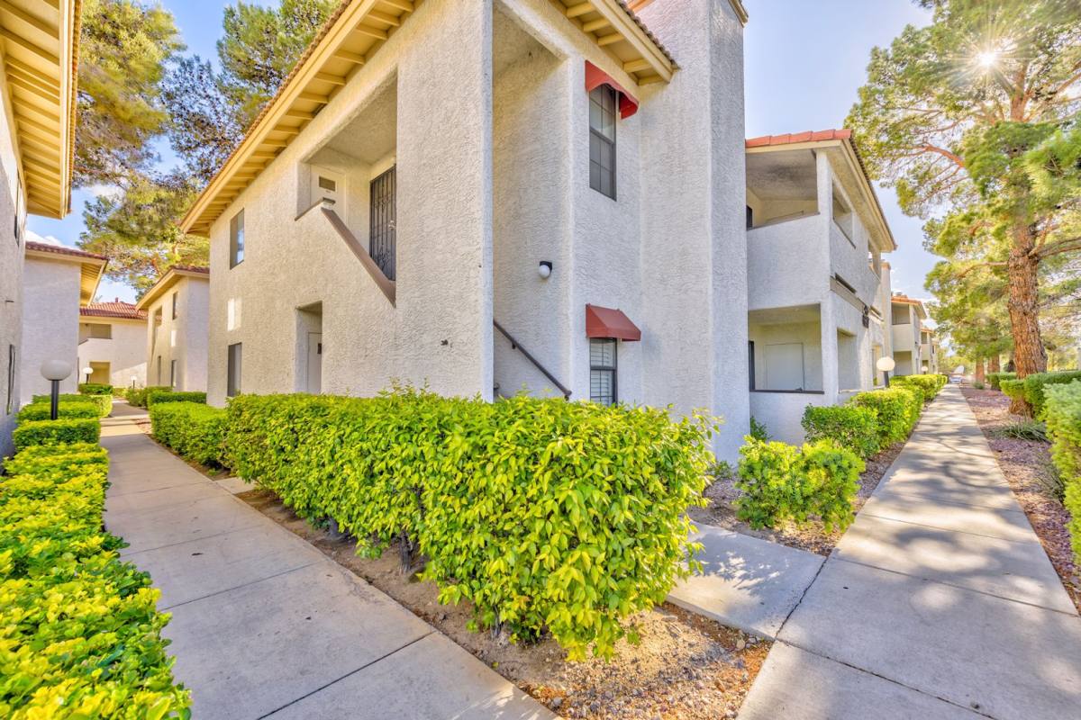 Condo for rent at 6617 W Tropicana Ave, Las Vegas, NV 89103