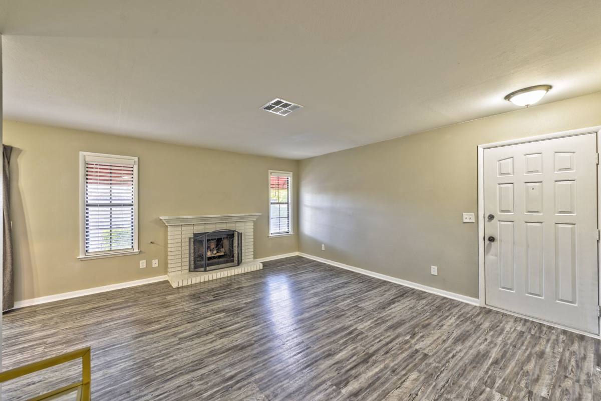 Condo for rent at 6617 W Tropicana Ave, Las Vegas, NV 89103