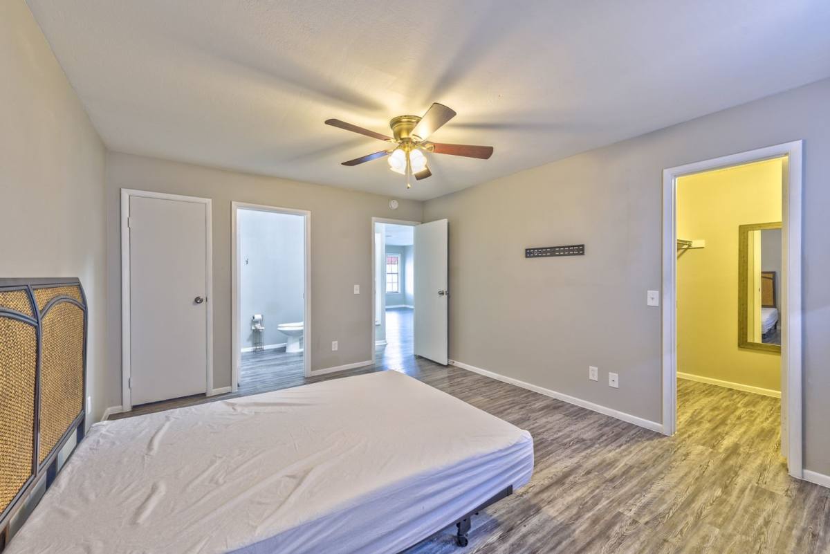 Condo for rent at 6617 W Tropicana Ave, Las Vegas, NV 89103