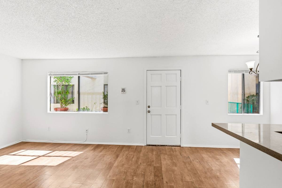 Apartment for rent at 700 E Harvard St, Glendale, CA 91205