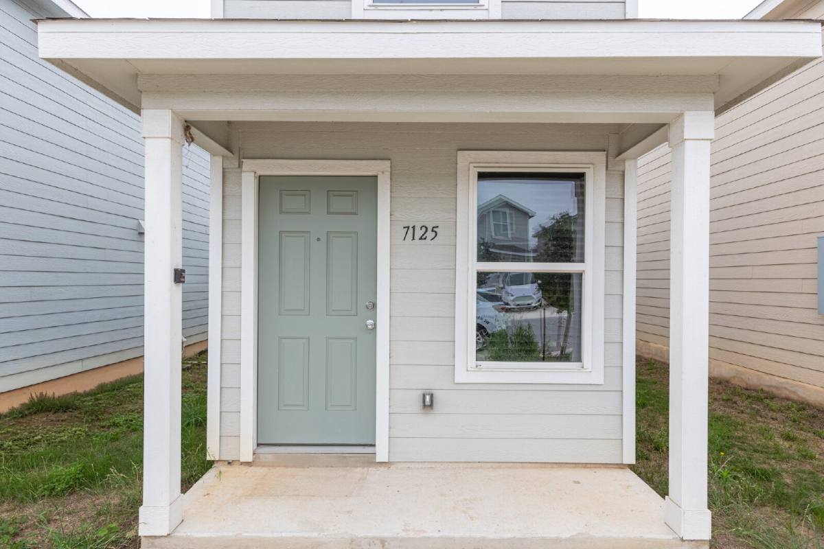 House for rent at 7125 Elm Cove, San Antonio, TX 78244