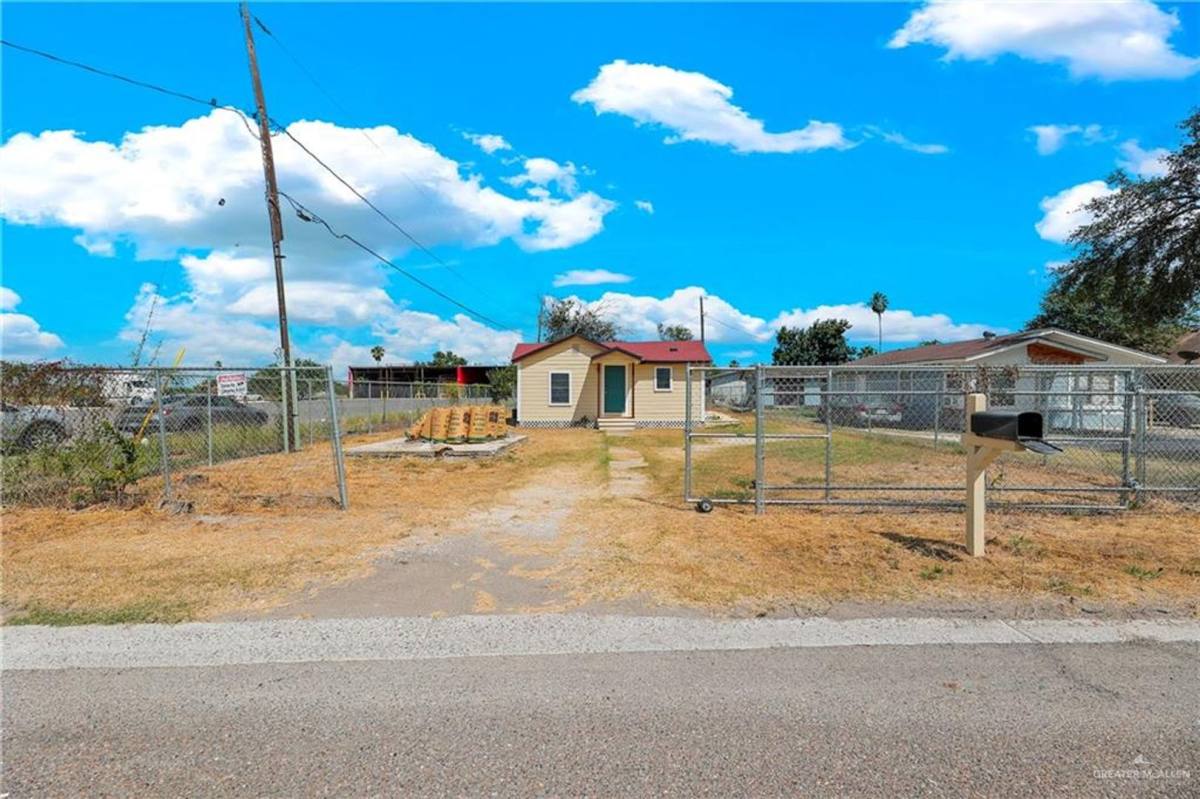 House for rent at 216 S Inspiration Blvd, Mission, TX 78573