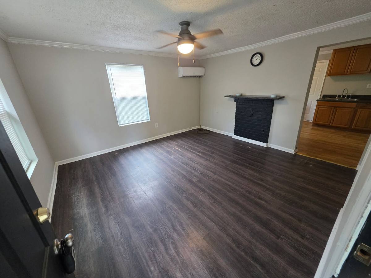 House for rent at 517 Thomas St, Anderson, SC 29624