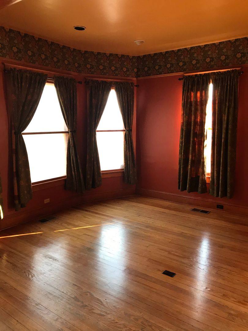 House for rent at 625 Walter St SE, Albuquerque, NM 87102
