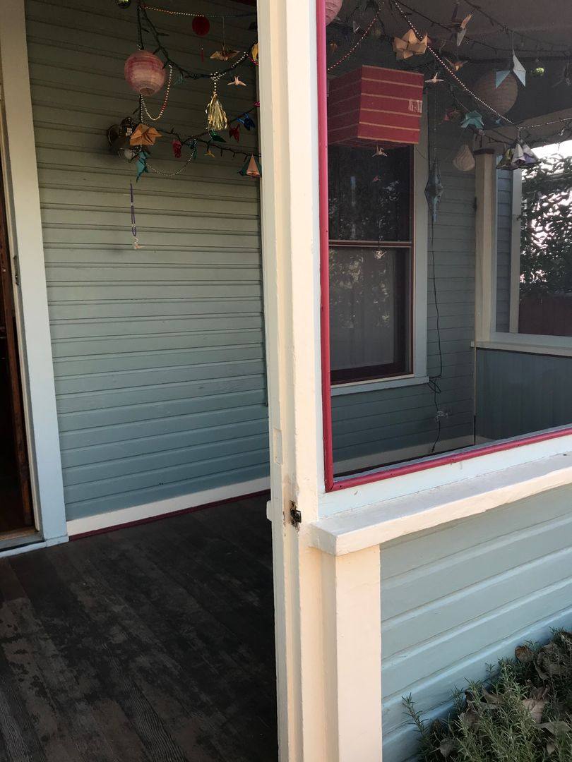 House for rent at 625 Walter St SE, Albuquerque, NM 87102