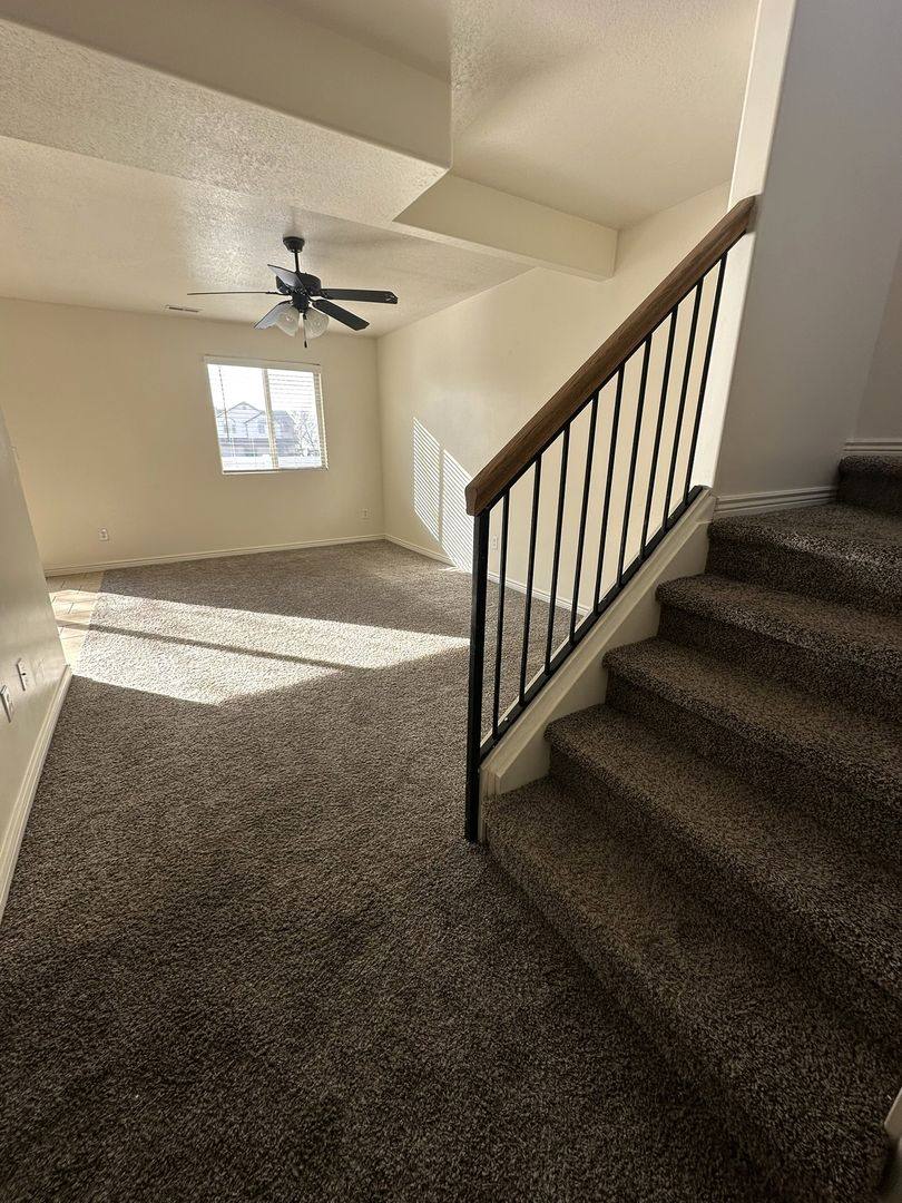 Apartment for rent at 930 S 550 E, Clearfield, UT 84015