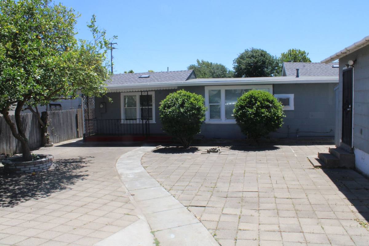 House for rent at 608 Union St, Isleton, CA 95641