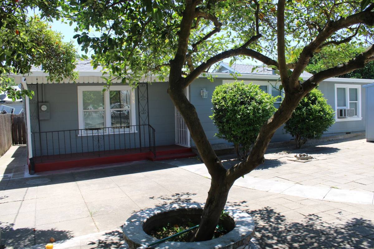House for rent at 608 Union St, Isleton, CA 95641