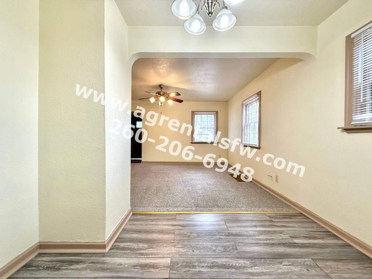 House for rent at 4018 S Clinton St, Fort Wayne, IN 46806