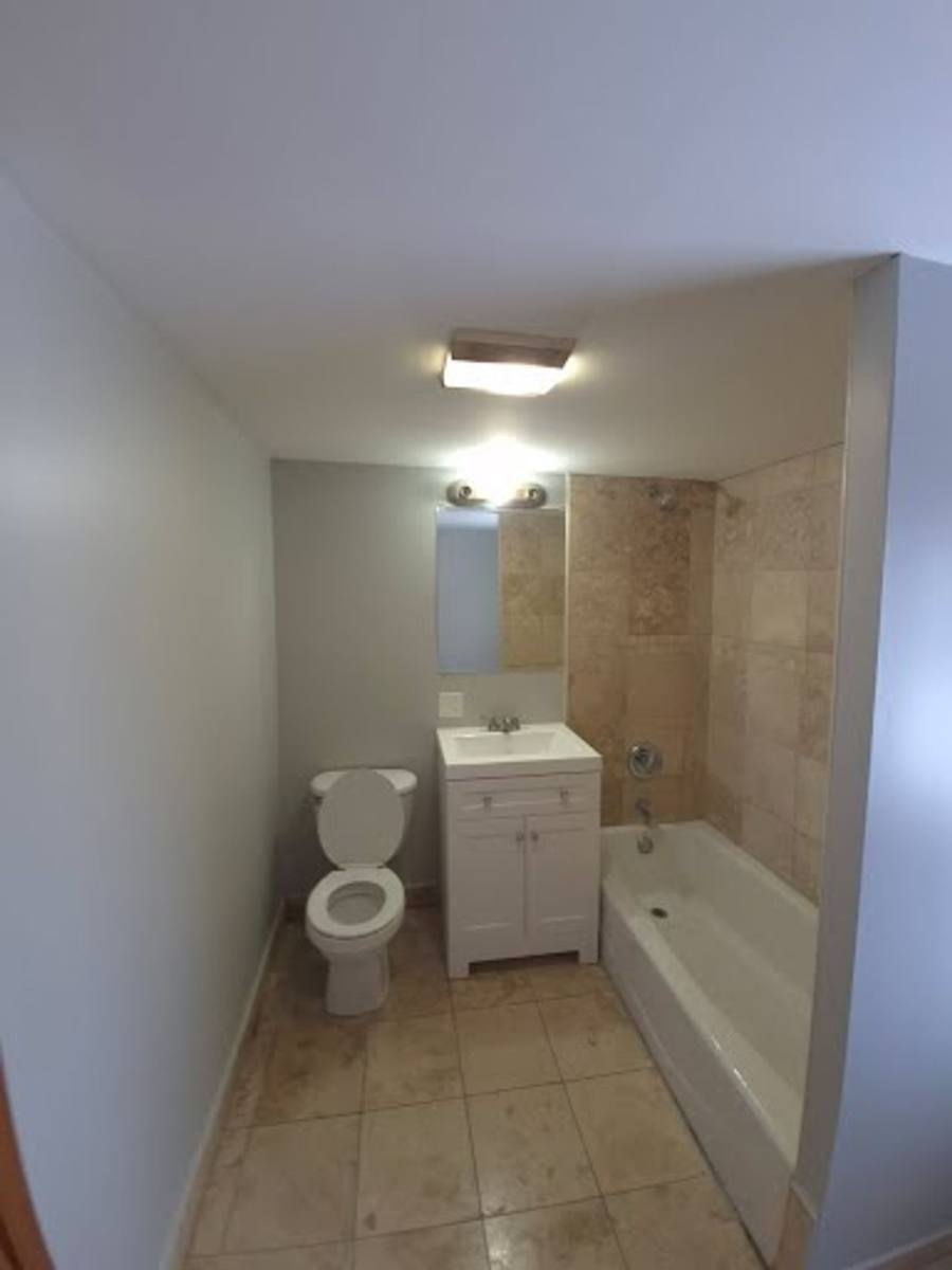 Apartment for rent at 4152-56 W Lake St, Chicago, IL 60624