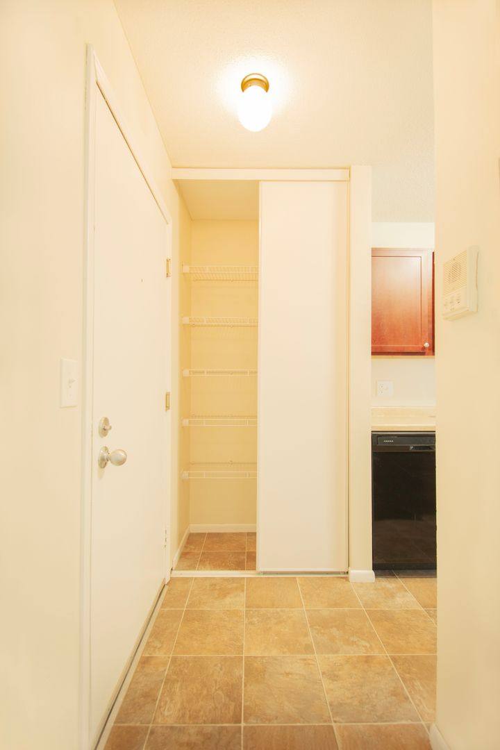 Apartment for rent at 17210 County Rd, Minneapolis, MN 55447