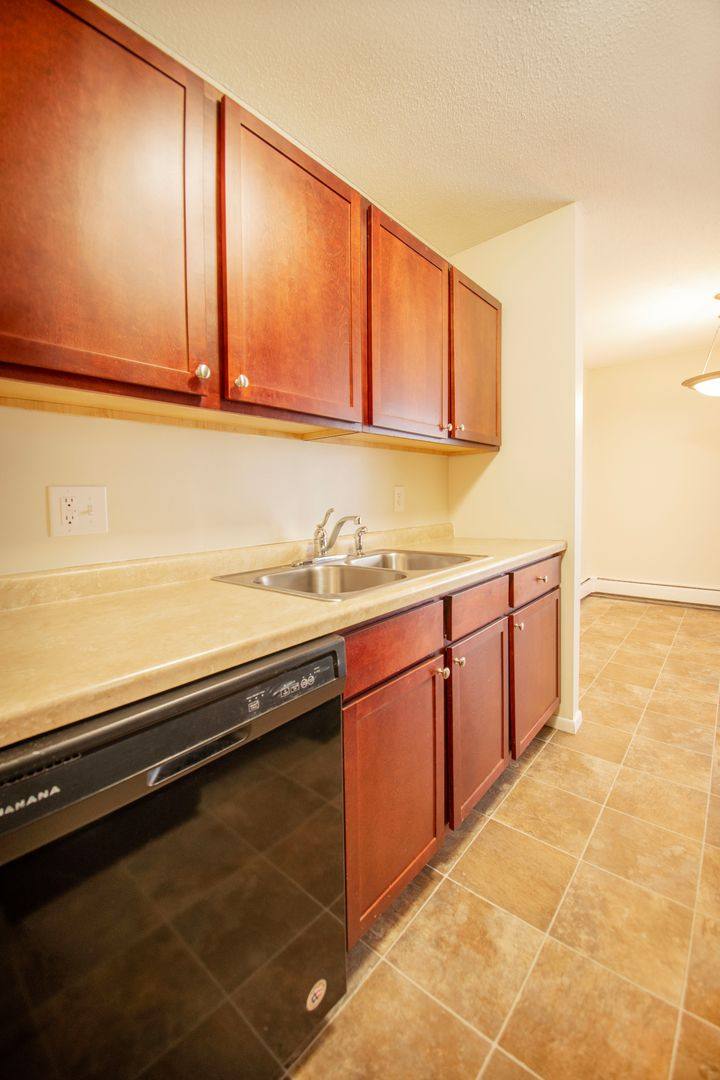 Apartment for rent at 17210 County Rd, Minneapolis, MN 55447