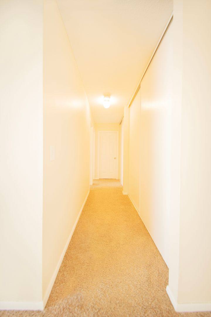 Apartment for rent at 17210 County Rd, Minneapolis, MN 55447
