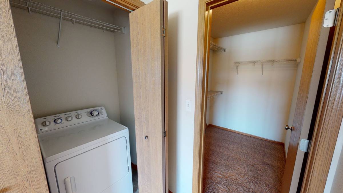 Apartment for rent at 1428 Walton, Ames, IA 50014