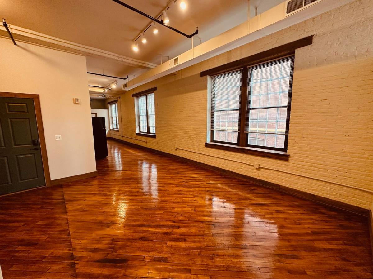 Apartment for rent at 700 Linden Ave, York, PA 17404