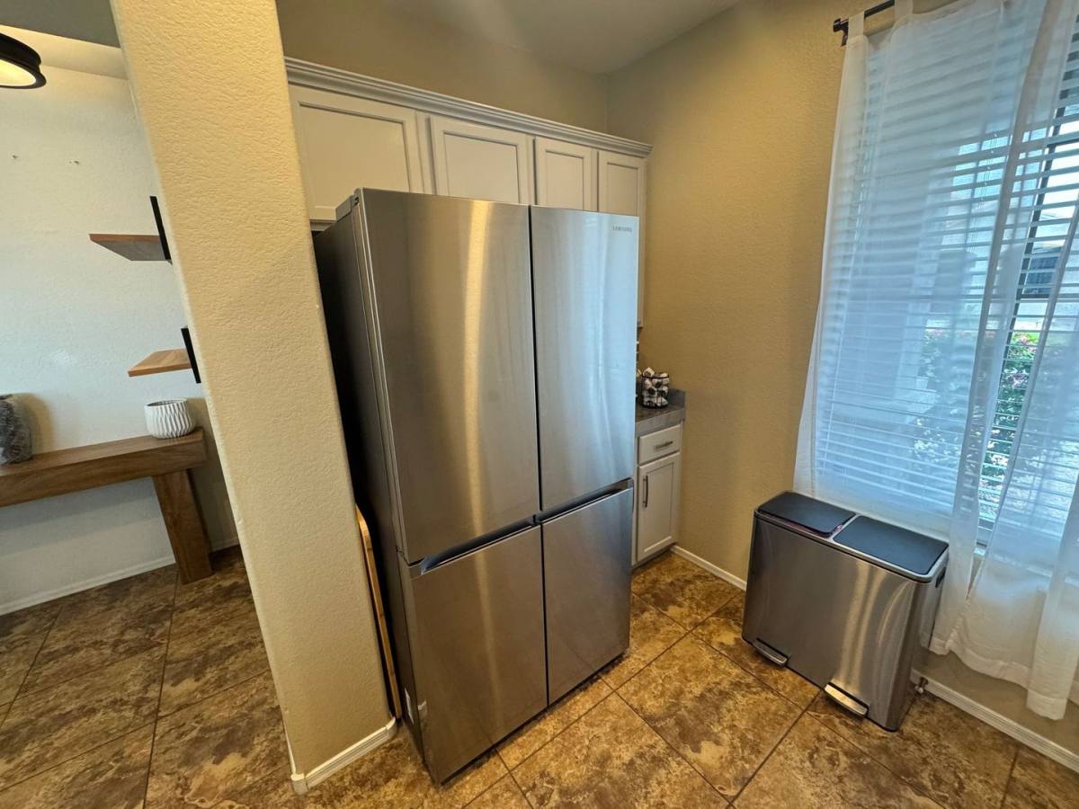 House for rent at 4133 E Cherry Hills Dr, Chandler, AZ 85249