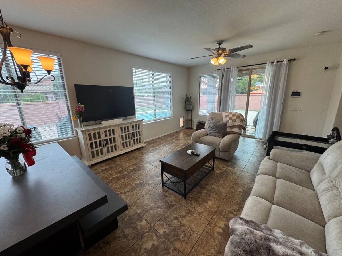 House for rent at 4133 E Cherry Hills Dr, Chandler, AZ 85249