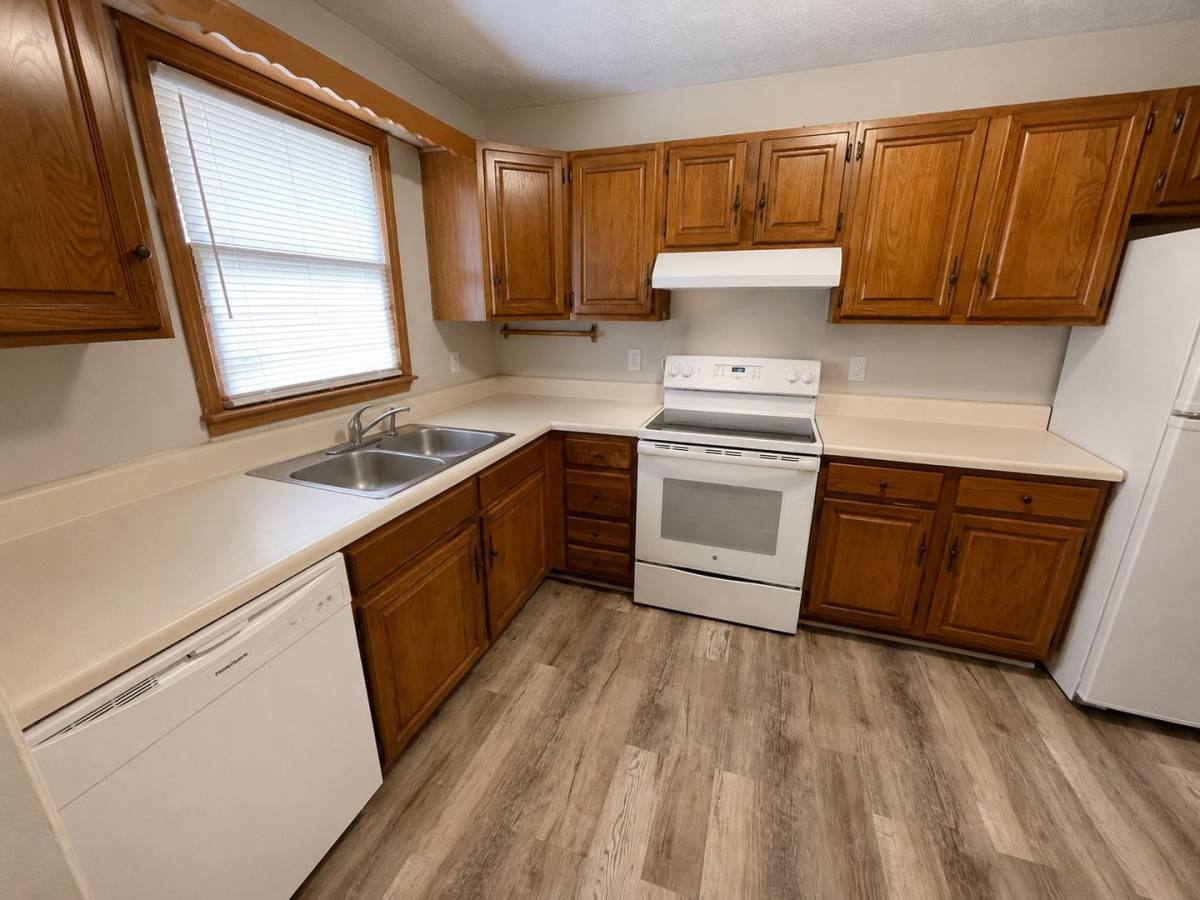 Apartment for rent at 595 Macon Highway 23, Athens, GA 30606