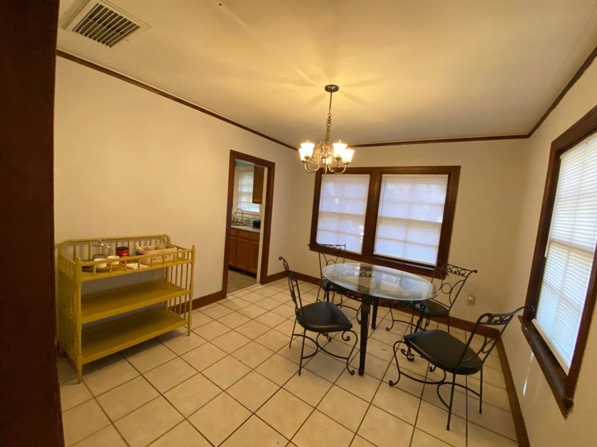 Apartment for rent at 123 NW 20th Dr, Gainesville, FL 32603
