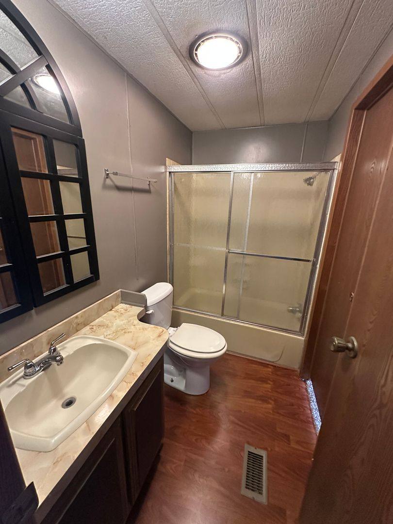 Apartment for rent at 627 S Conlin Court Dr, Hancock, WI 54943