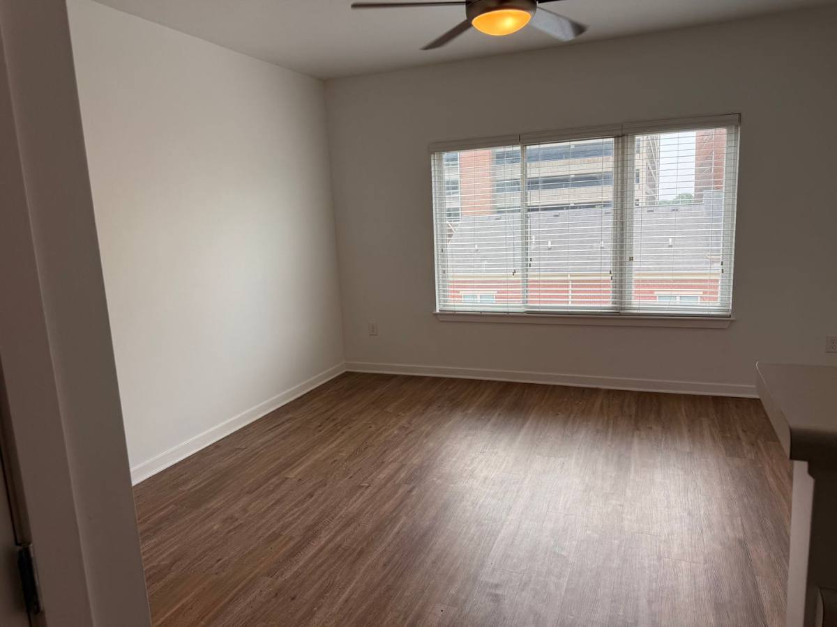 Apartment for rent at 600 Marshall St, Louisville, KY 40202
