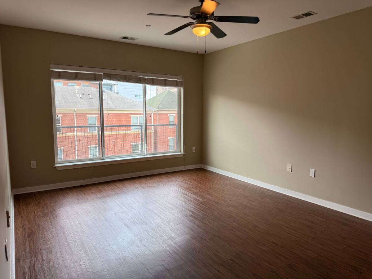 Apartment for rent at 600 Marshall St, Louisville, KY 40202