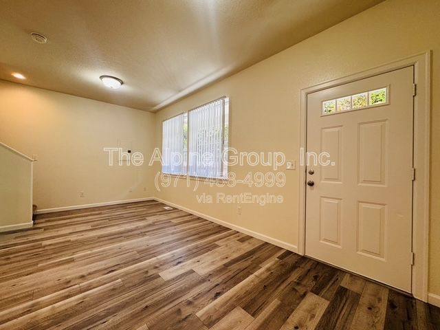 Apartment for rent at 3540 SE 119th Ave #4, Portland, OR 97266