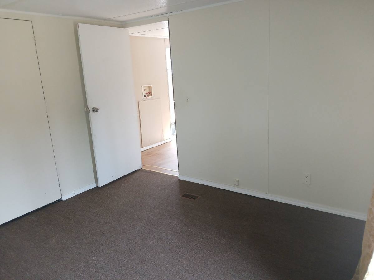 House for rent at 300 Country Springs Dr, Sumter, SC 29150