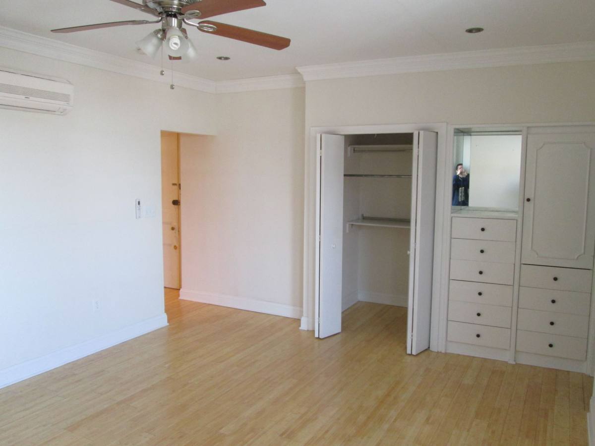 Apartment for rent at 817 Park Ave, Baltimore, MD 21201
