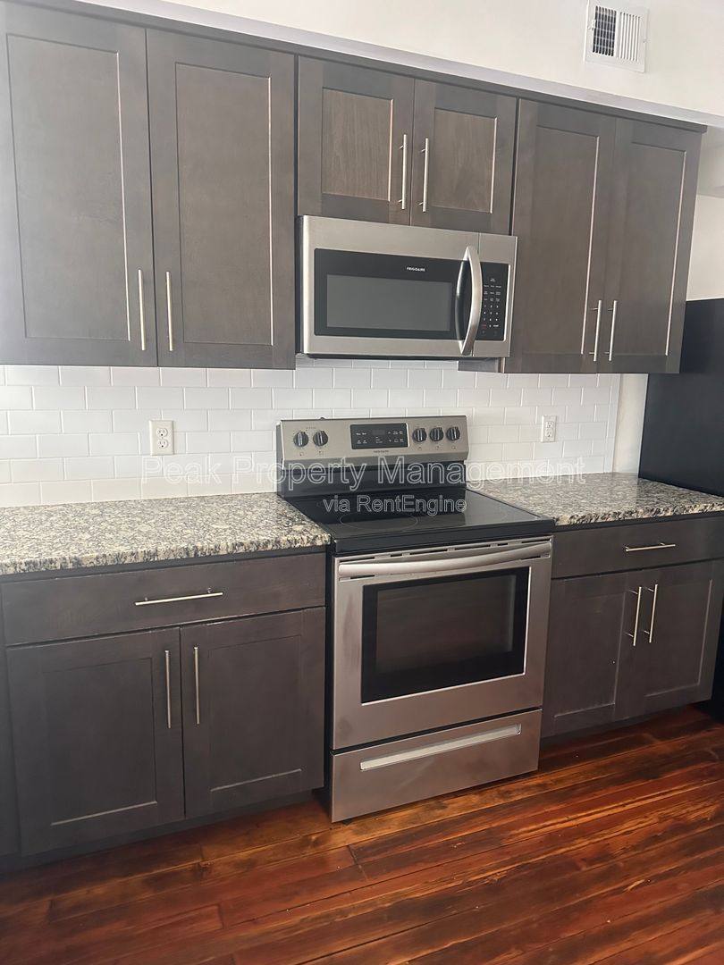 Apartment for rent at 1209 Hull St #305, Richmond, VA 23224