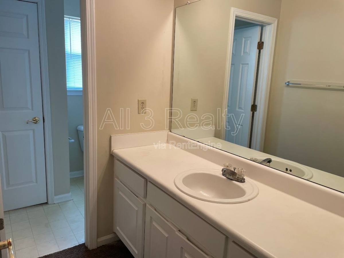 House for rent at 823 Tramore Dr, Stockbridge, GA 30281