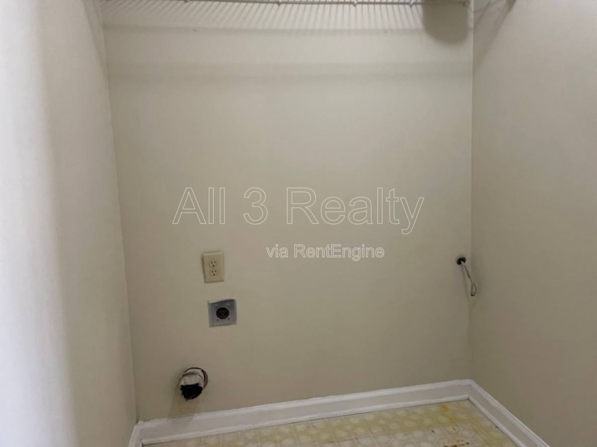 House for rent at 823 Tramore Dr, Stockbridge, GA 30281