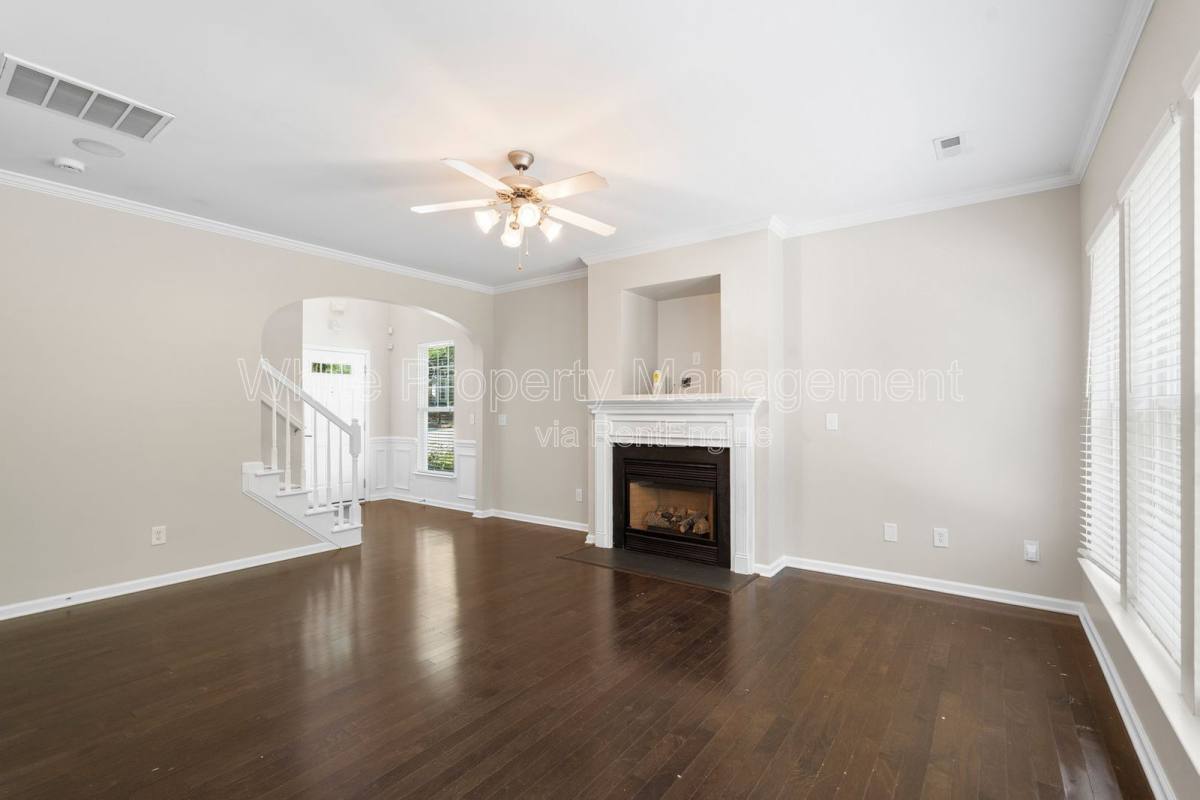 House for rent at 1141 Hammond Dr, Matthews, NC 28104