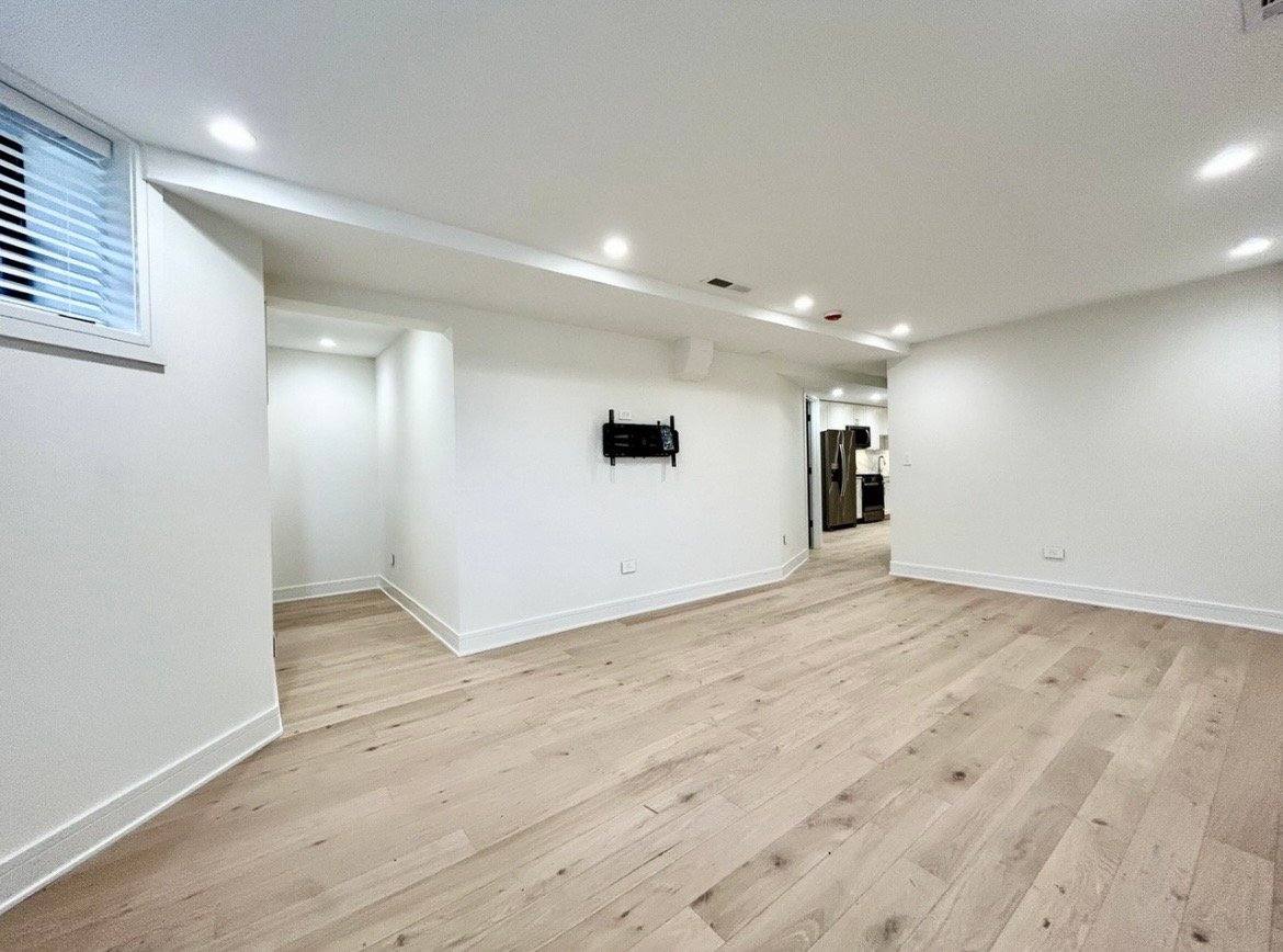Apartment for rent at 3353 S Union Ave #B, Chicago, IL 60616