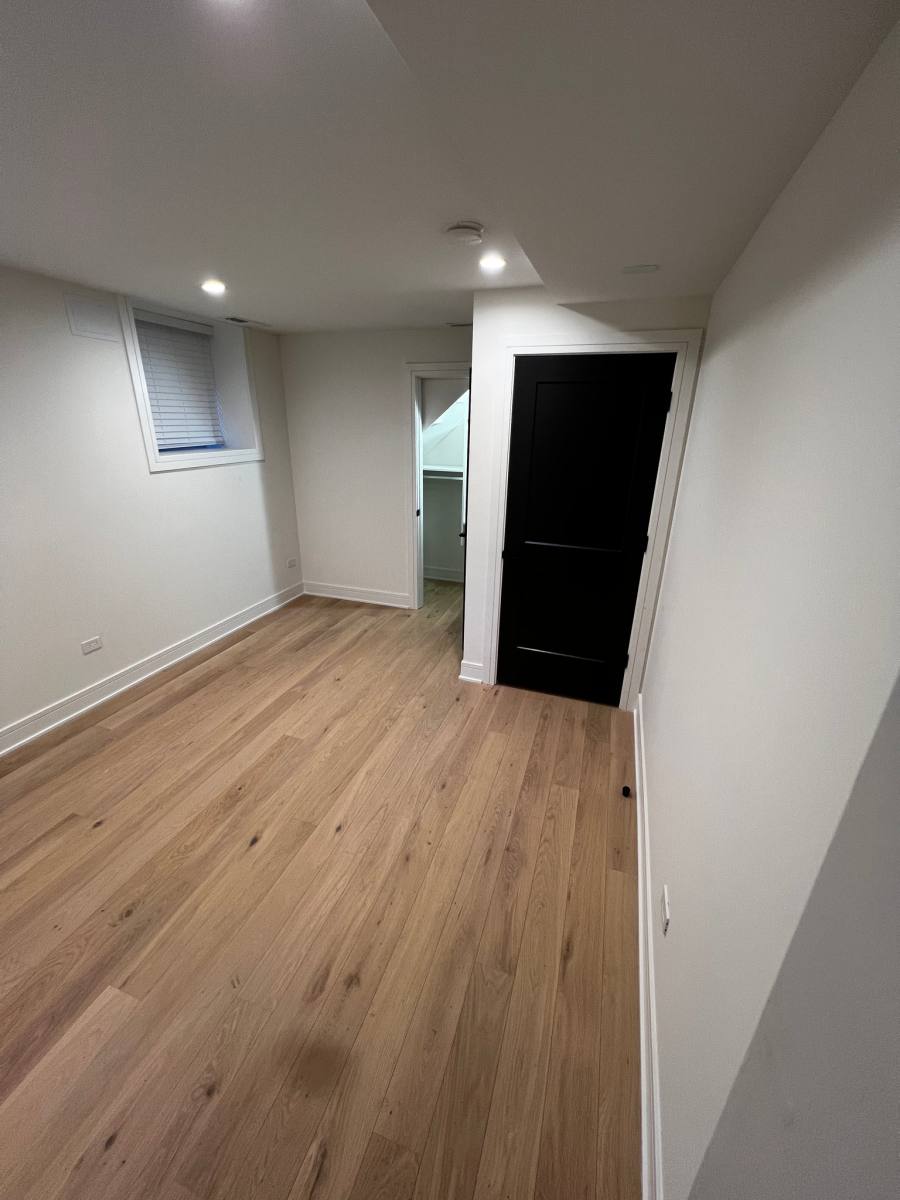 Apartment for rent at 3353 S Union Ave #B, Chicago, IL 60616