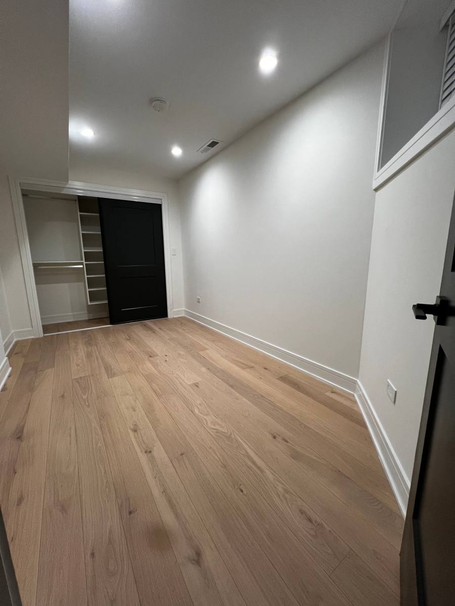 Apartment for rent at 3353 S Union Ave #B, Chicago, IL 60616