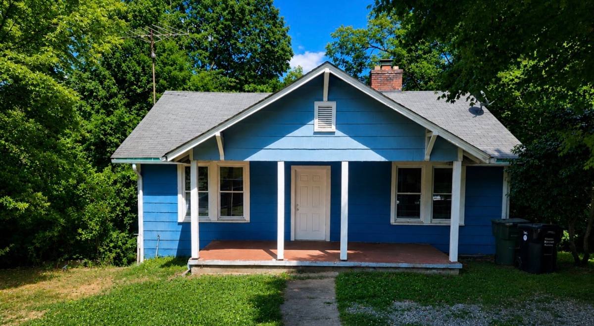 House for rent at 975 Old Charlotte Rd, Concord, NC 28027