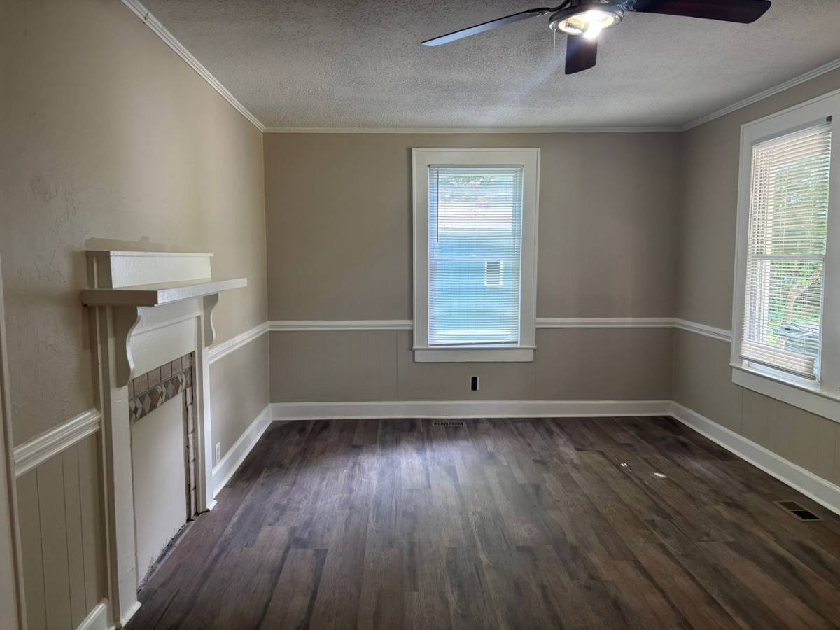 House for rent at 975 Old Charlotte Rd, Concord, NC 28027