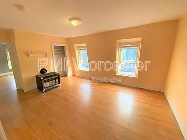 Apartment for rent at 15 Goulding St #3, Worcester, MA 01609