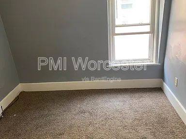 Apartment for rent at 15 Goulding St #3, Worcester, MA 01609
