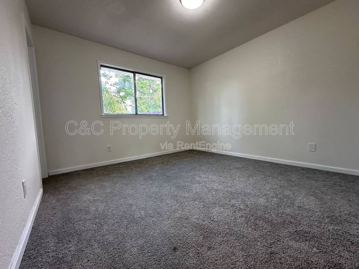 House for rent at 8709 Sangria Way, Elk Grove, CA 95624