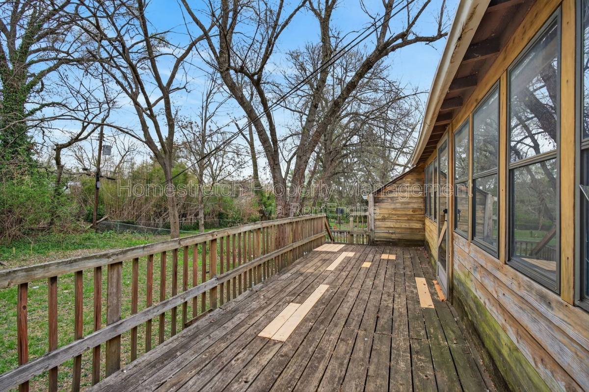 Apartment for rent at 8817 Shady Grove Ave, Saint Louis, MO 63136