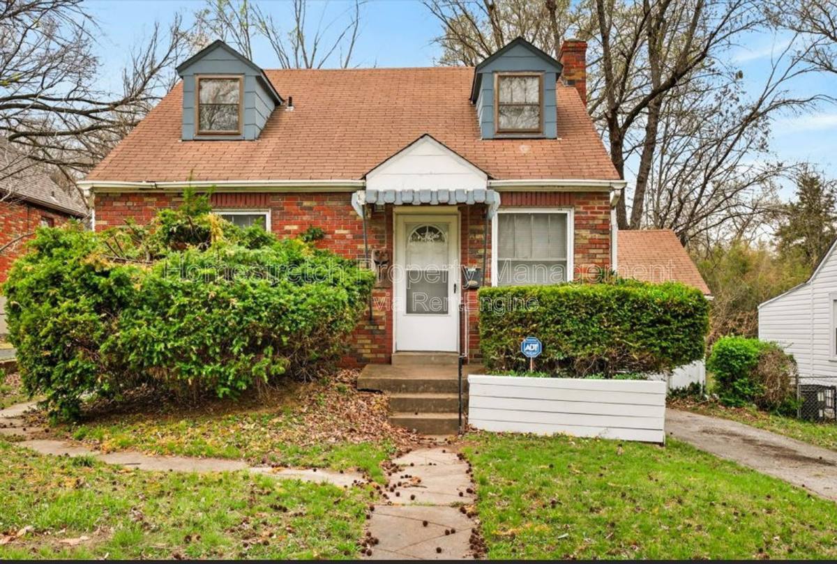 Apartment for rent at 8817 Shady Grove Ave, Saint Louis, MO 63136