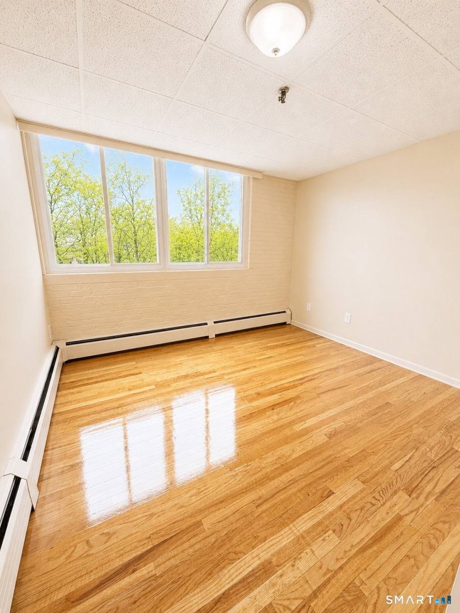 Apartment for rent at 71 Catlin St #36, Meriden, CT 06451