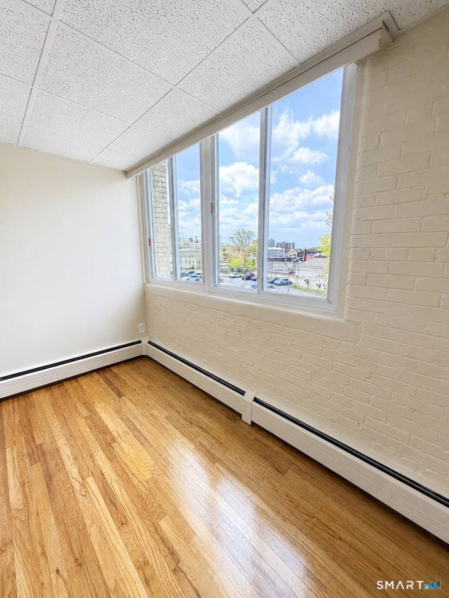 Apartment for rent at 71 Catlin St #36, Meriden, CT 06451