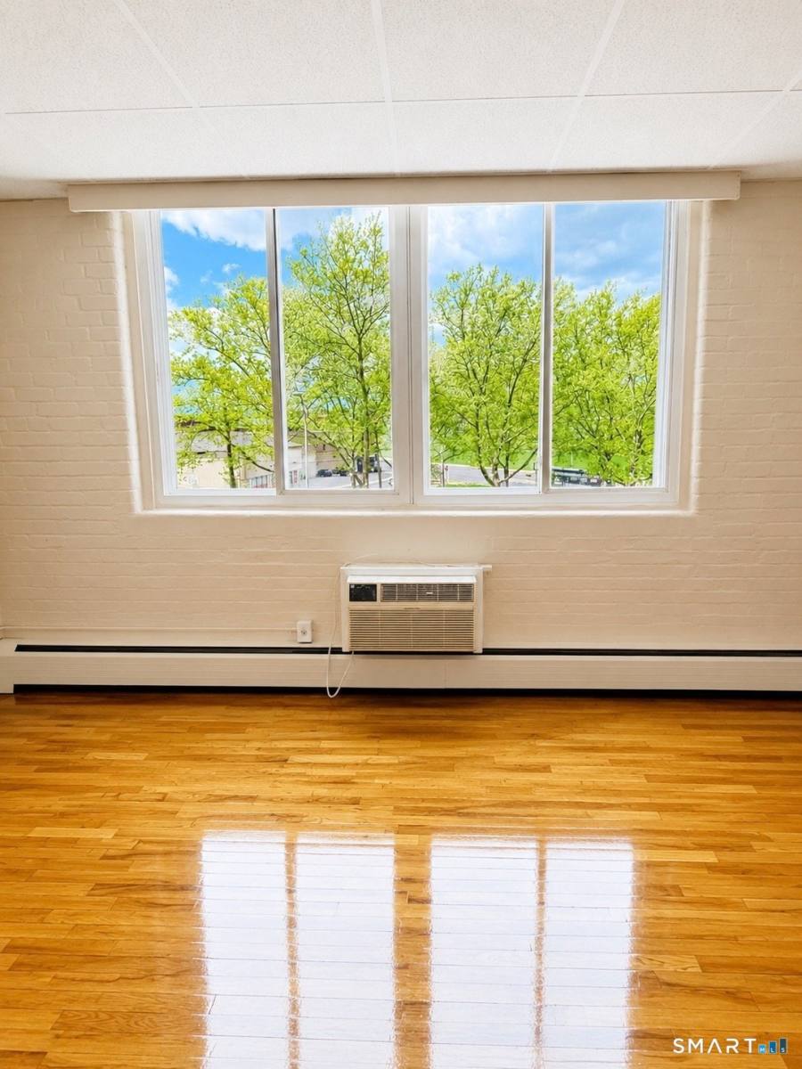 Apartment for rent at 71 Catlin St #36, Meriden, CT 06451