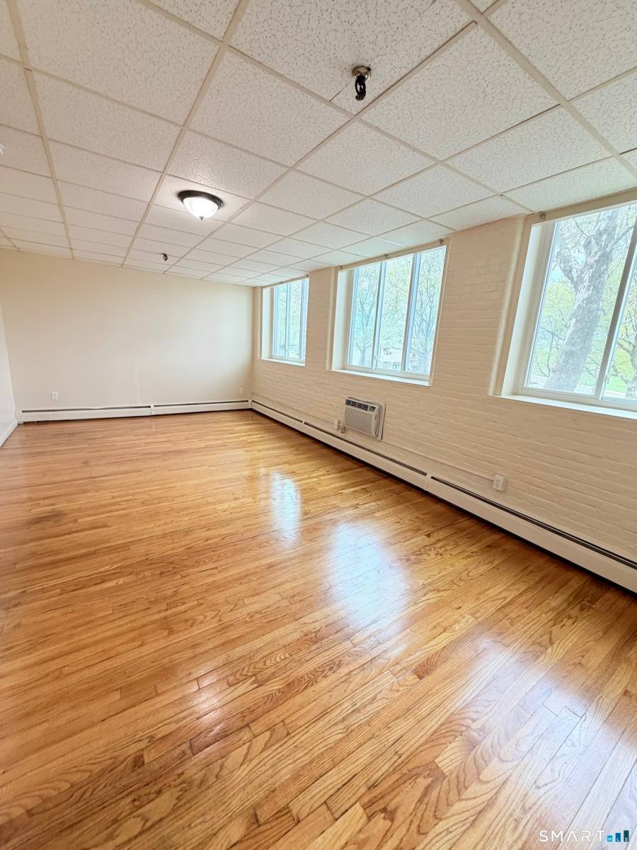 Apartment for rent at 71 Catlin St #5, Meriden, CT 06451